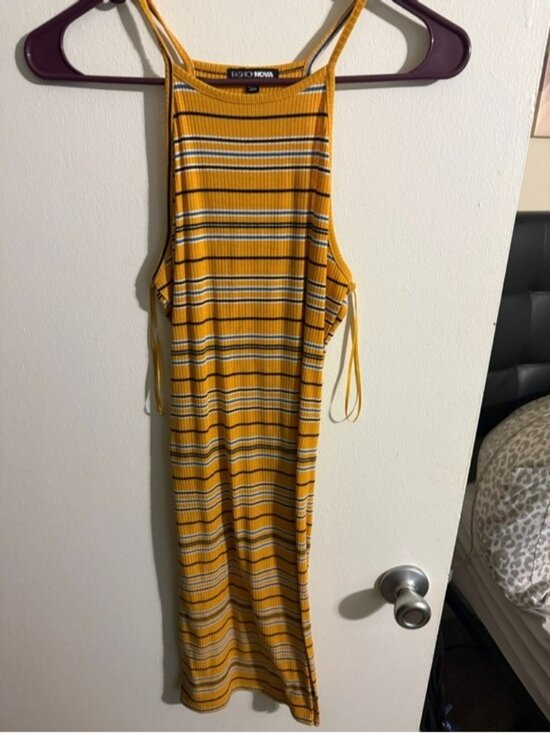 Fashion Nova Dresses & Skirts - Fashion Nova Yellow Striped Ribbed Bodycon Dress